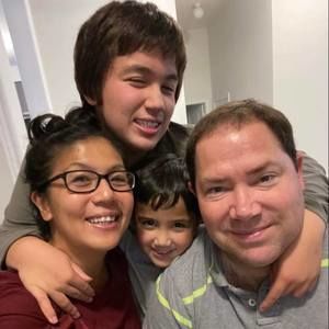 Meet your Posher, Dina